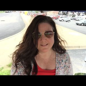 Meet your Posher, Kim